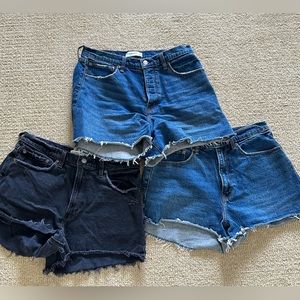 Abercrombie women’s short bundle - 30-31